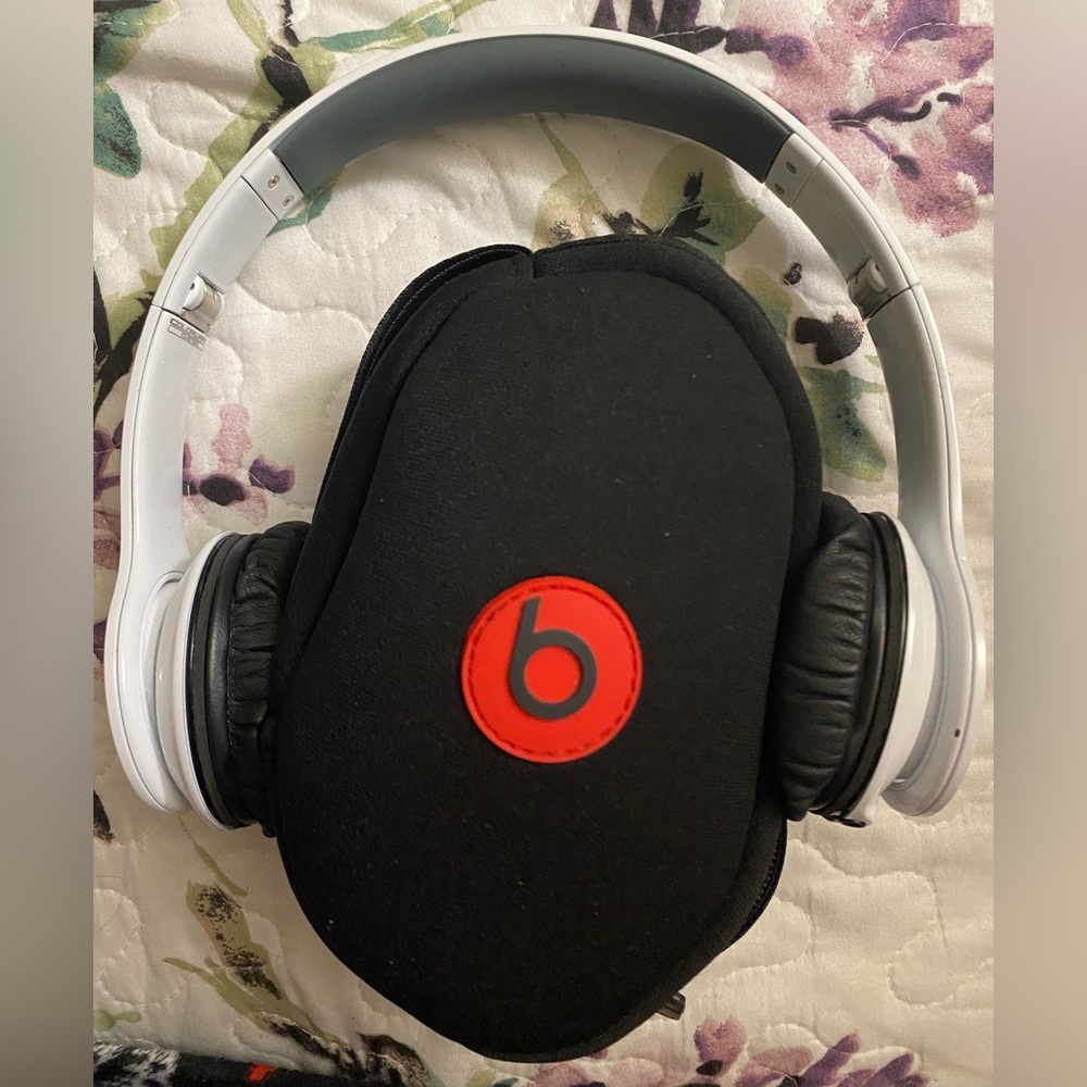 White Beats Wired Headphones!